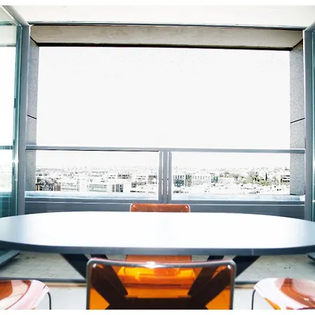 Eurosky Twelve Апартаменты